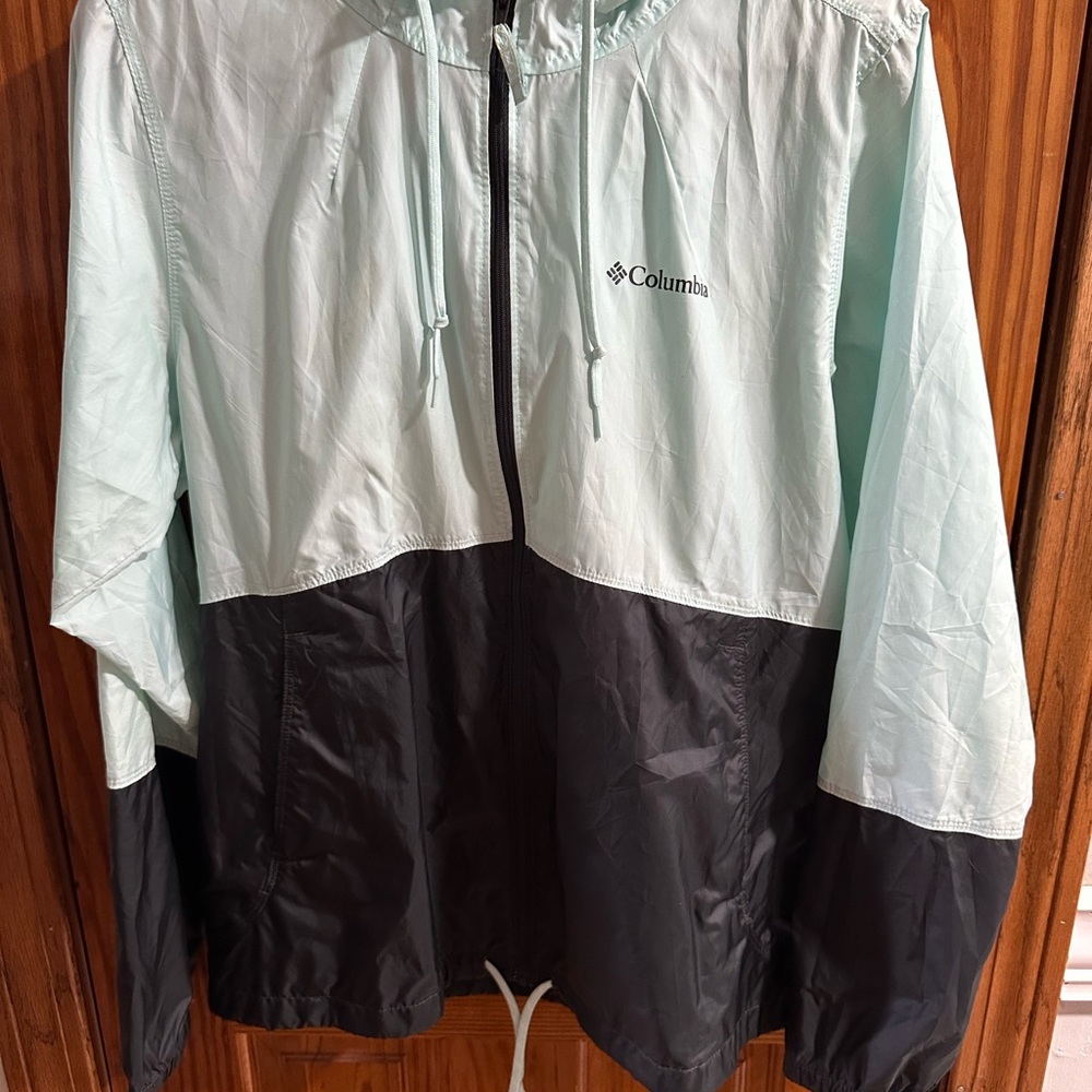 Columbia Two-Tone Windbreaker Jacket